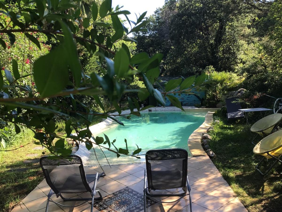 Roulotte Fenouillet Hotel Hyères Kültér fotó